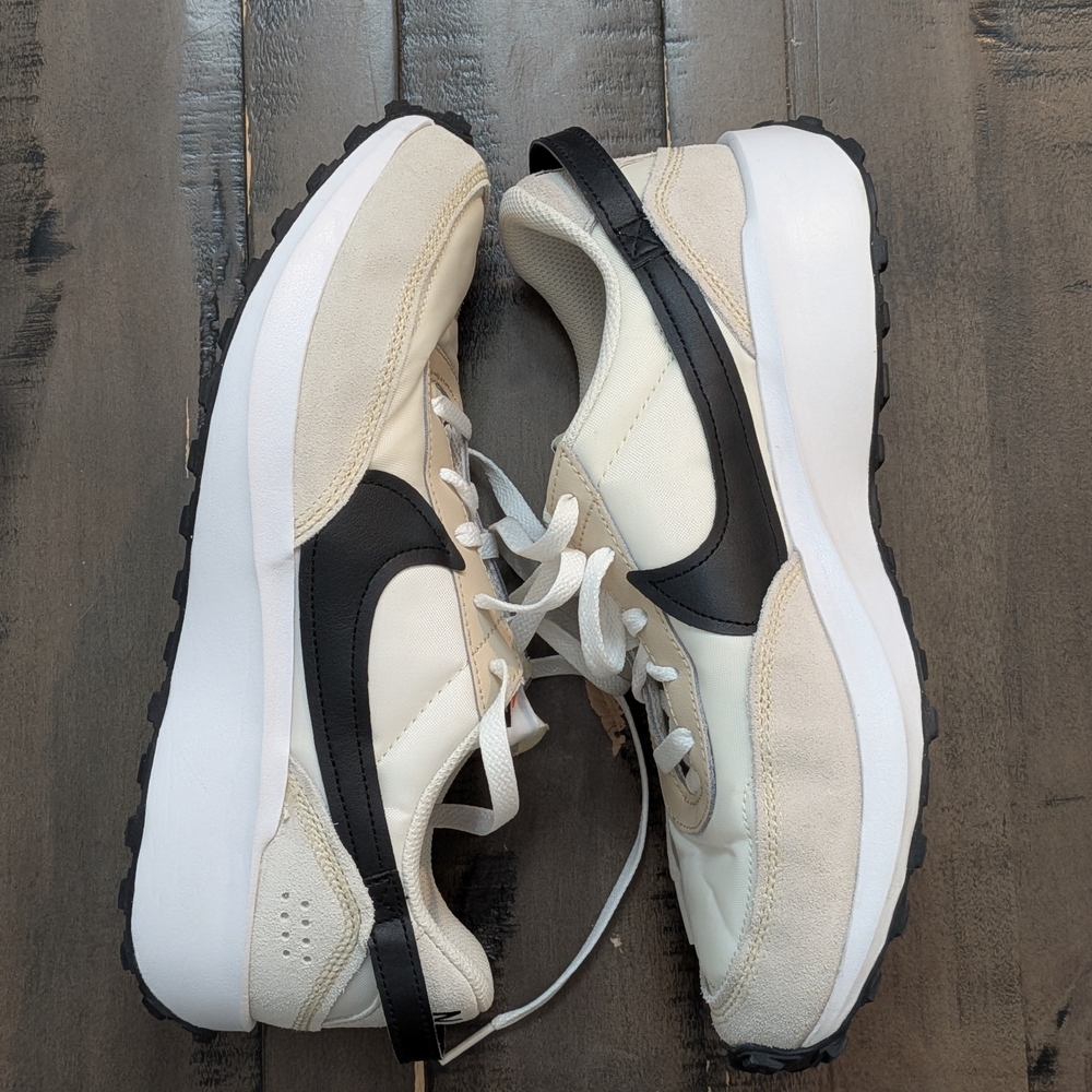 Nike Waffle Debut "Sanddrift/Black/White" Women's Shoe - Picture 5 of 12